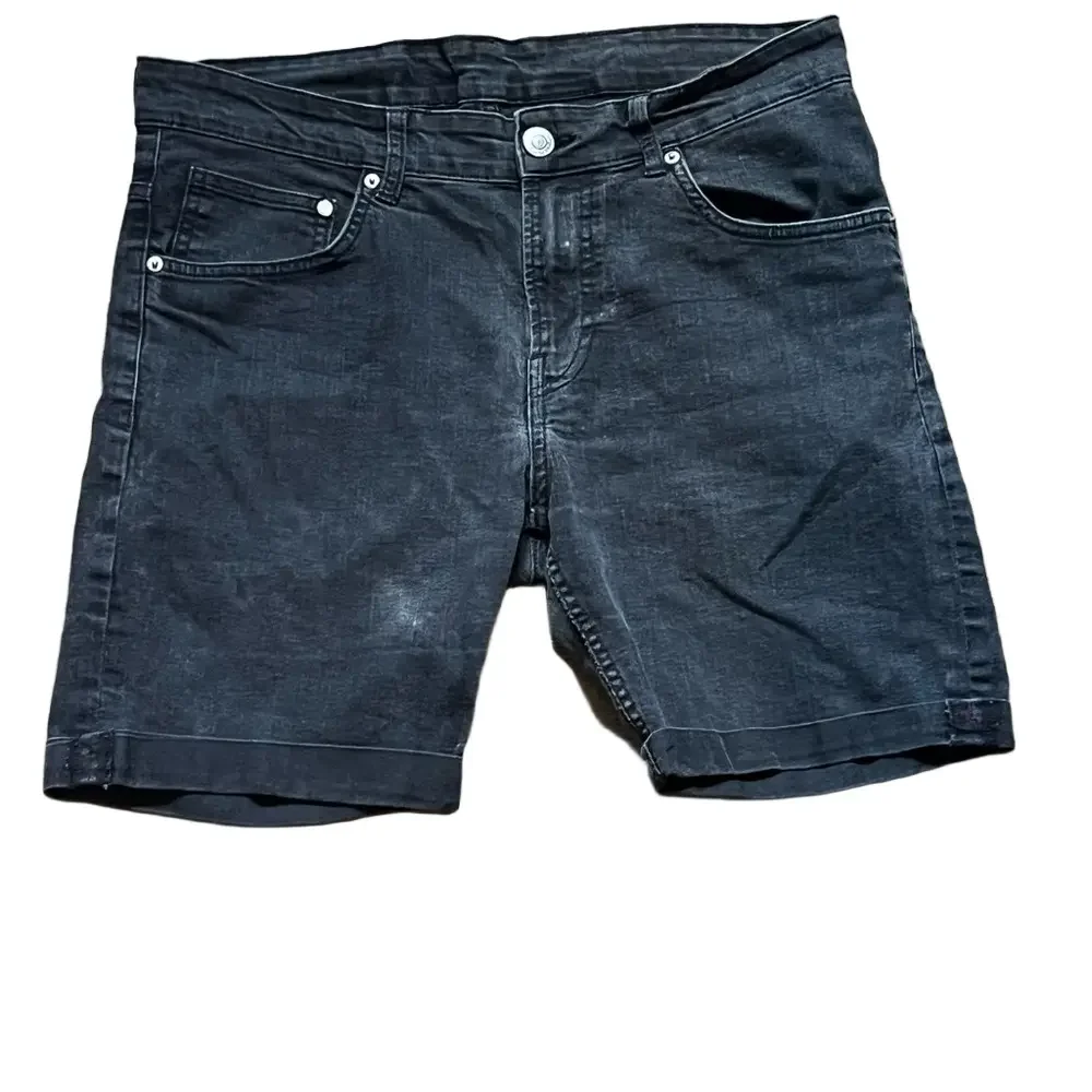 Men's Black Skinny Fit Denim Shorts